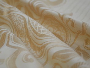 逸軒家紡 挪威森林 精品提花四件套 為1.8米床鋪就的自然詩(shī)意